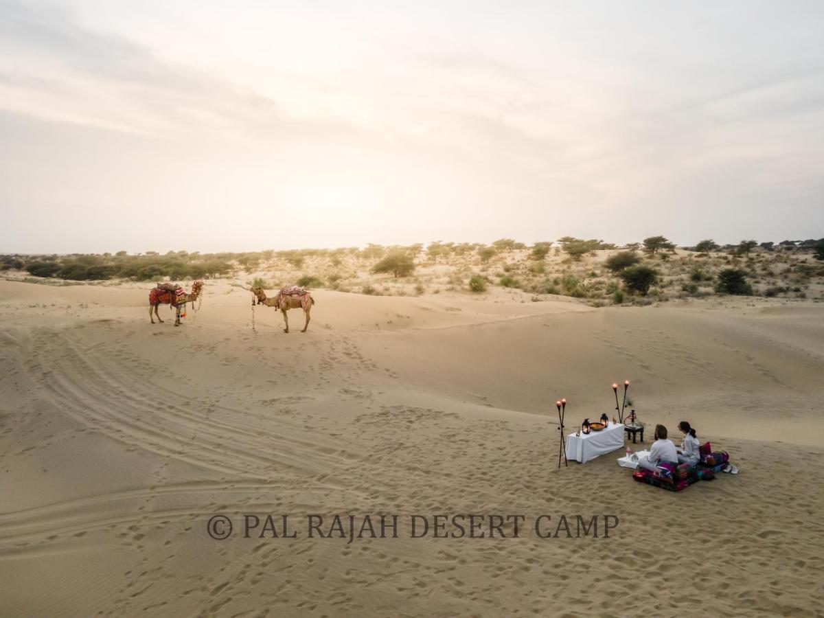 Pal Rajah Desert Camp Kuri Exterior photo