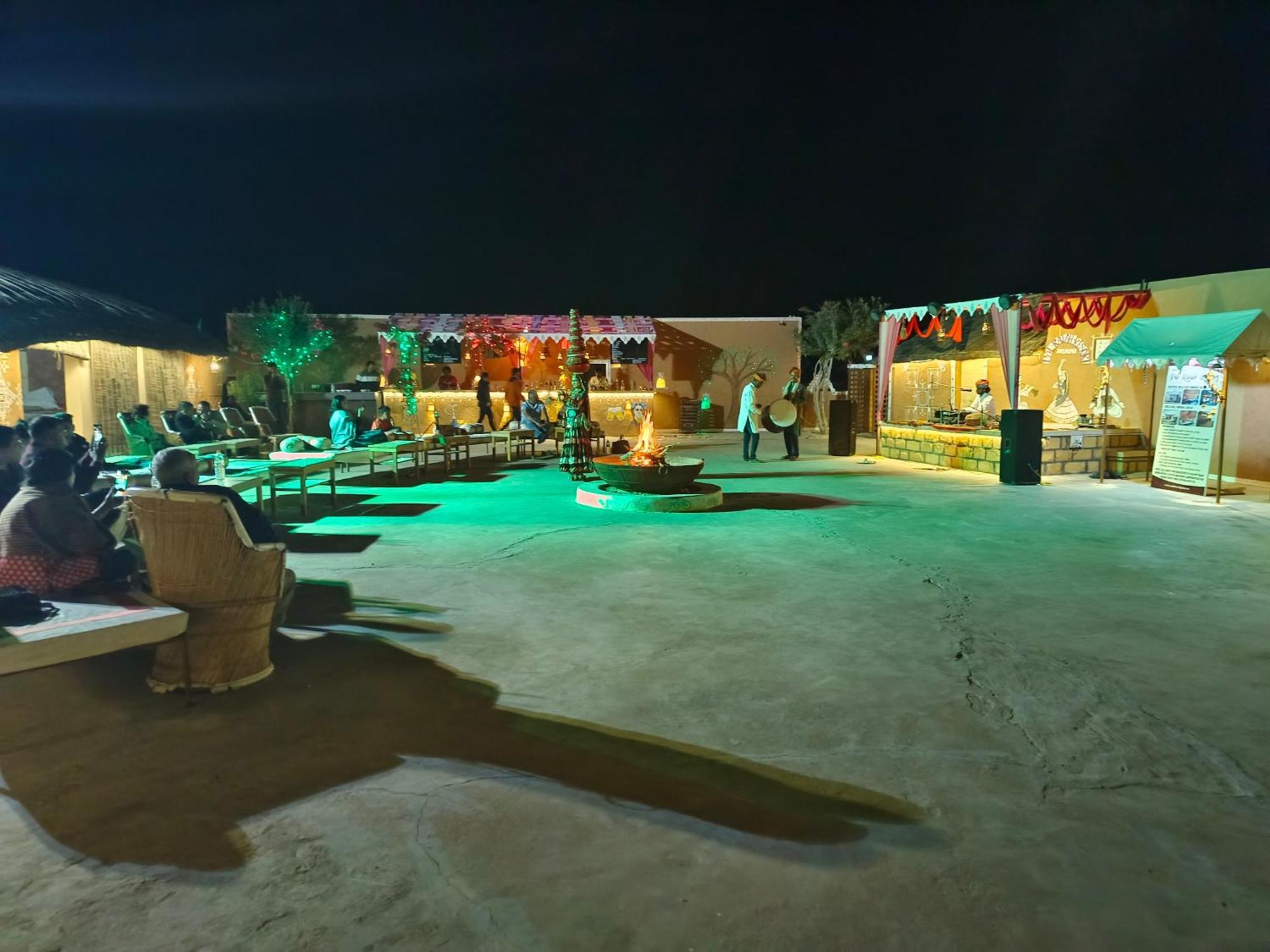 Pal Rajah Desert Camp Kuri Room photo