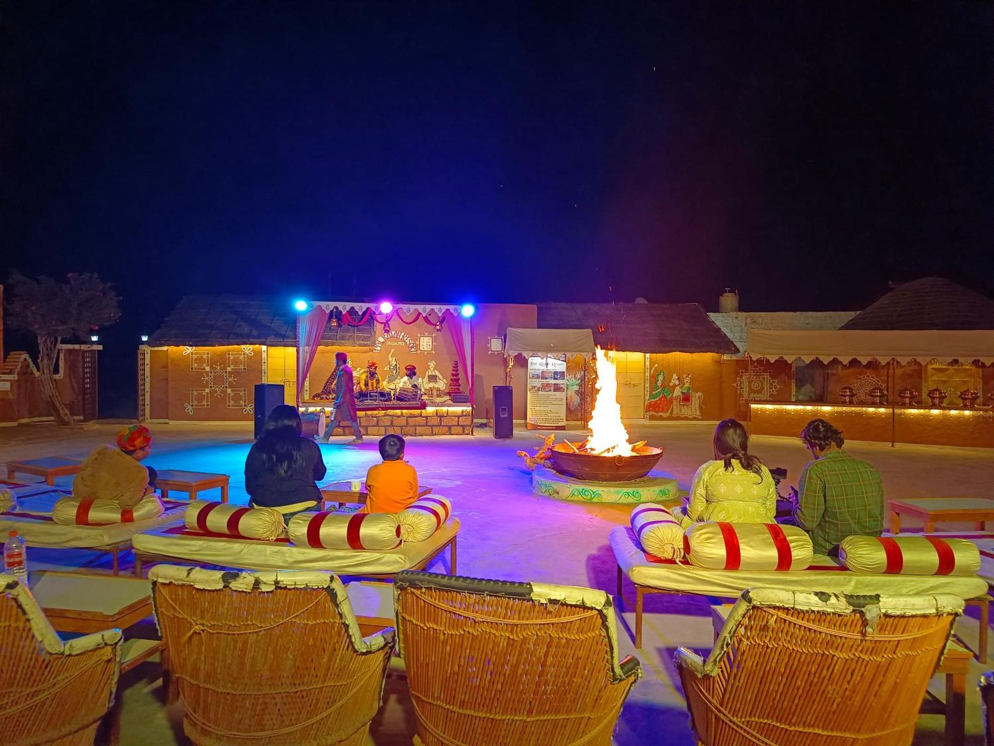 Pal Rajah Desert Camp Kuri Room photo