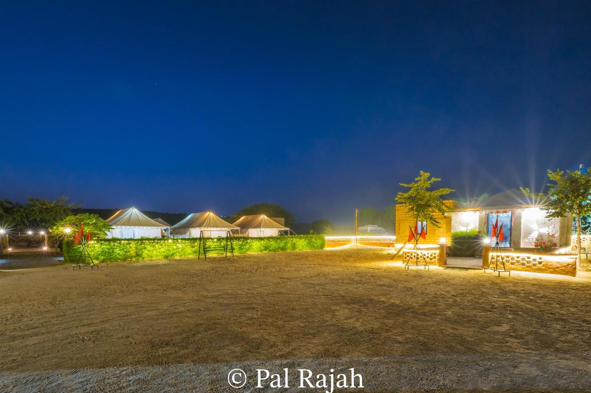 Pal Rajah Desert Camp Kuri Exterior photo