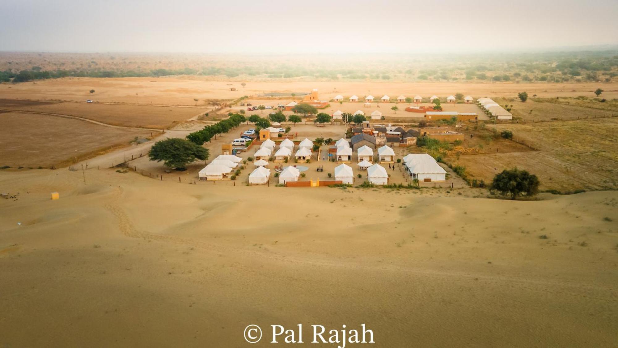 Pal Rajah Desert Camp Kuri Exterior photo