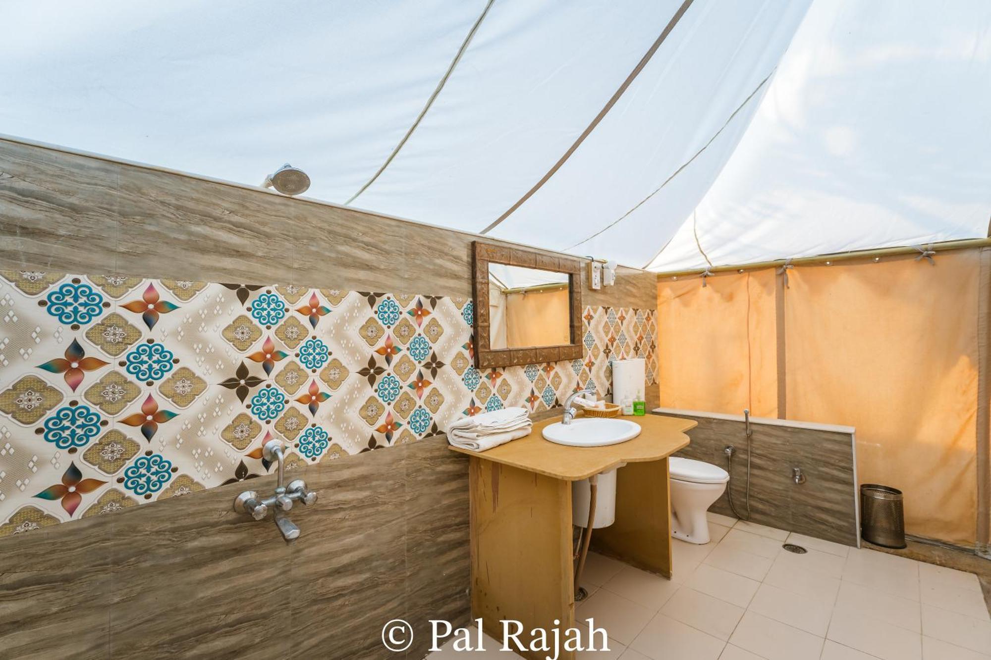 Pal Rajah Desert Camp Kuri Exterior photo